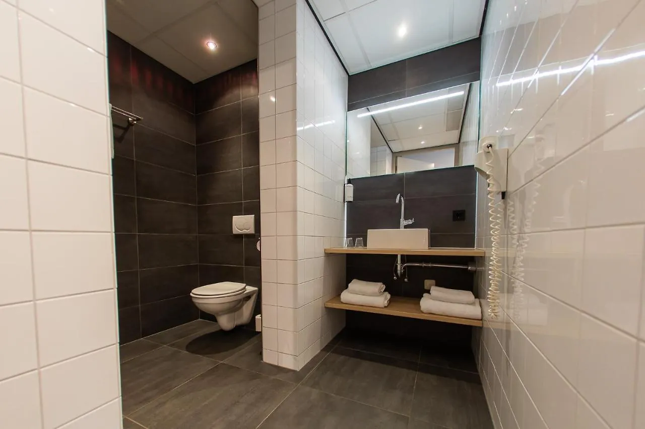 Hotel Parkzicht Eindhoven 4*,  Hollanda